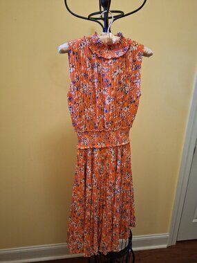 Nannette Feminine Accordion Pleated Dress Size 8 Multi-color